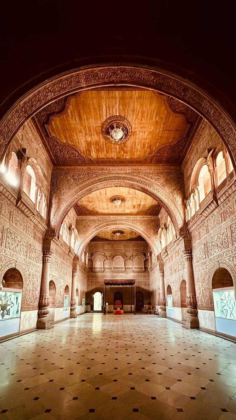 Bikaner Palace Halls, Bikaner